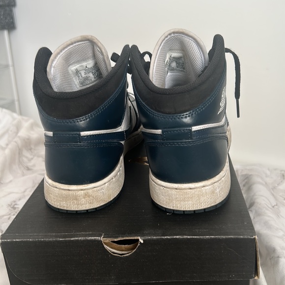 Jordan one navy blue - Picture 3 of 3